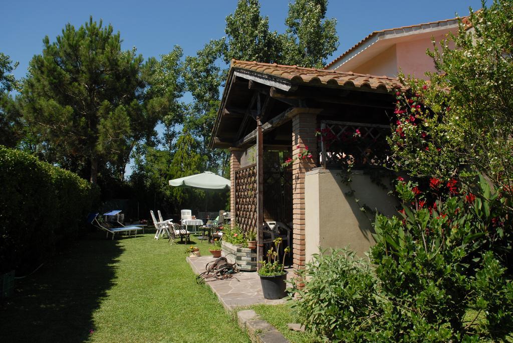 B&B Fra E Fe Arborea Esterno foto