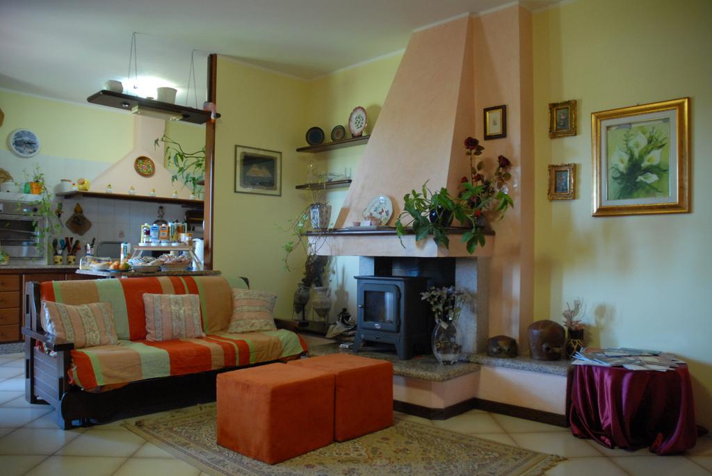 B&B Fra E Fe Arborea Esterno foto