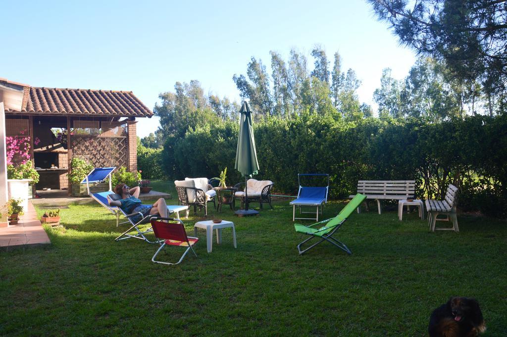 B&B Fra E Fe Arborea Esterno foto