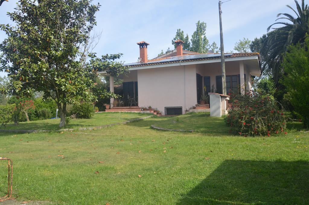 B&B Fra E Fe Arborea Esterno foto